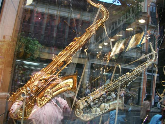 INSTRUMENTOS MUSICAIS NO CENTRO DO RIO DE JANEIRO - SONIC SOM - RJ