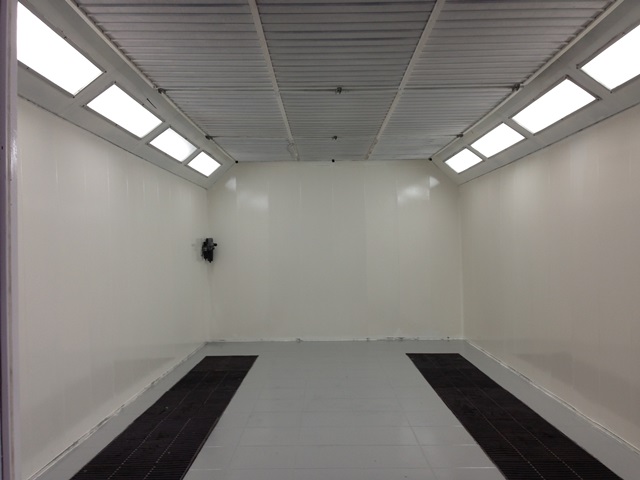 LANTERNAGEM FUNILARIA PINTURA CABINE AUTOMOTIVA BRASILIA DF
