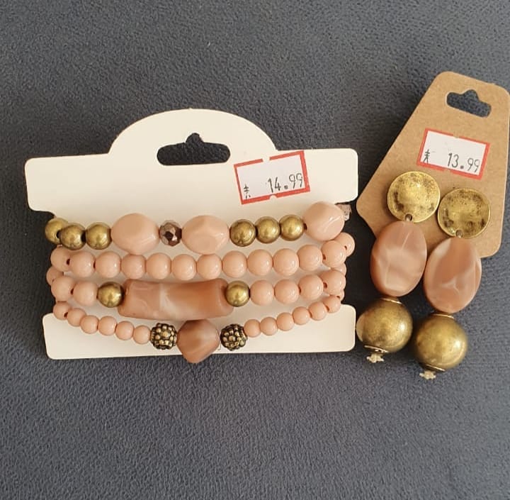 JÓIAS FOLHEADAS NO CENTRO DE PIABETÁ - RJ