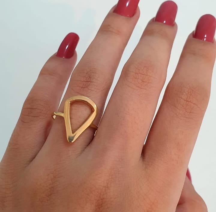 JÓIAS FOLHEADAS NO CENTRO DE PIABETÁ - RJ