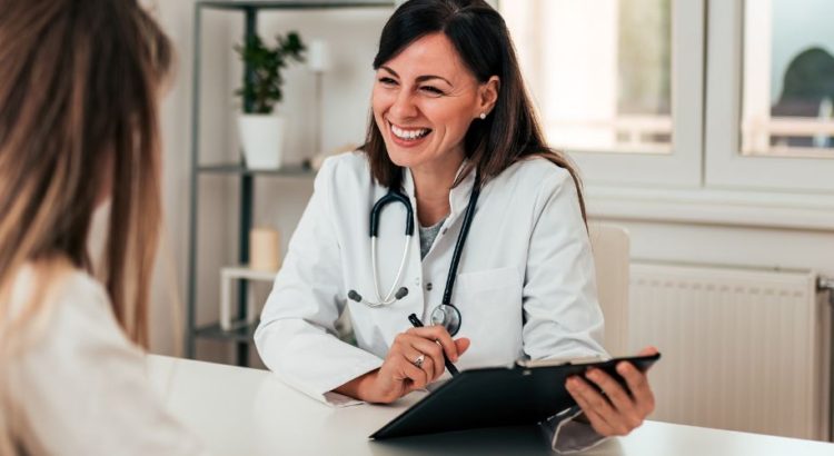 JALECOS E PIJAMAS HOSPITALARES