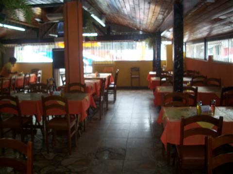 CHURRASCARIA EM MAGÉ - GALETO NA BRASA E CIA - RJ