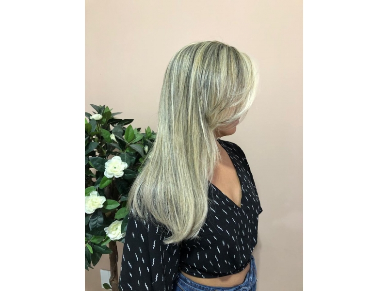 MAQUIAGEM E PENTEADO EM SANTA CRUZ DA SERRA - RJ