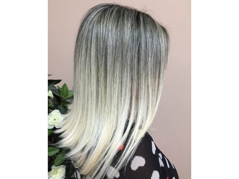 MAQUIAGEM E PENTEADO EM SANTA CRUZ DA SERRA - RJ