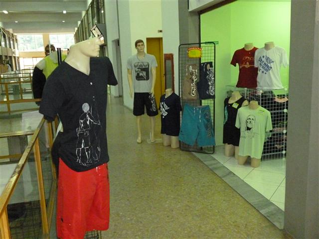ROUPAS MASCULINAS EM PETROPOLIS - INVERSÃO - RJ