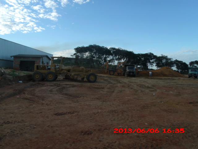 TERRAPLENAGEM EM CAMPOS DOS GOYTACAZES - LC TERRAPLENAGEM