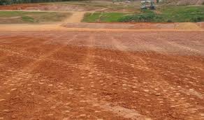 TERRAPLENAGEM EM CAMPOS DOS GOYTACAZES - LC TERRAPLENAGEM