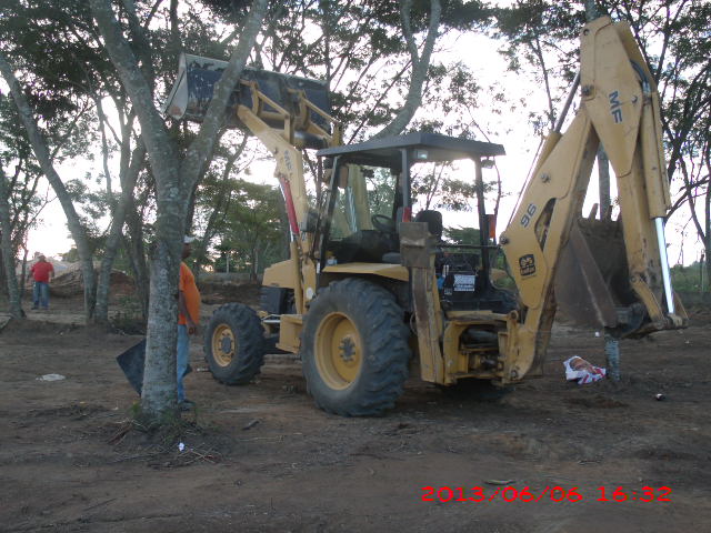 TERRAPLENAGEM EM CAMPOS DOS GOYTACAZES - LC TERRAPLENAGEM