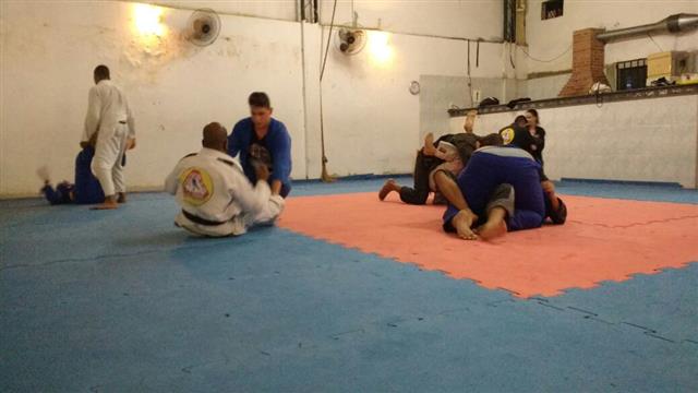 ACADEMIA MUSCULAÇÃO GINASTICA EM ANCHIETA - RJ