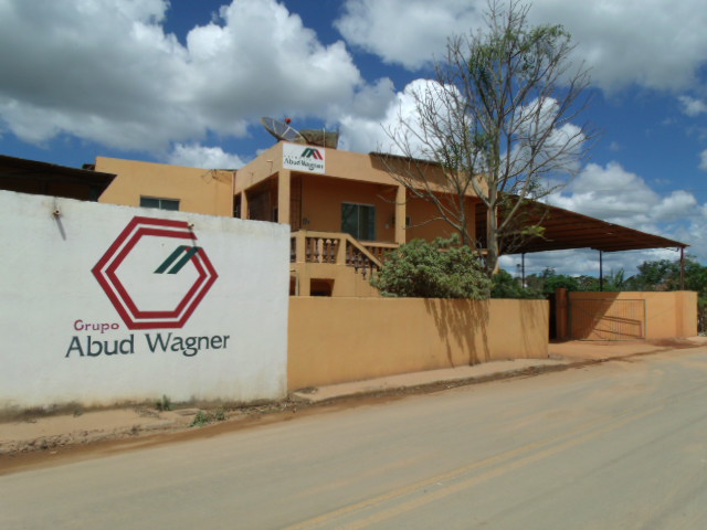GRUPO ABUD WAGNER LINHARES EM CAMPOS DOS GOYTACAZES - CERAMICA ABUD
