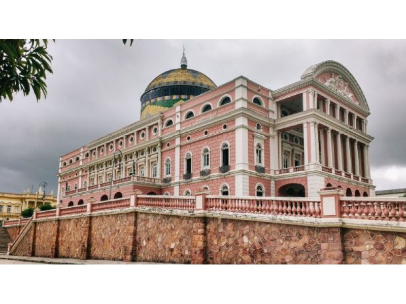 HOTEL PRÓXIMO AO TEATRO AMAZONAS EM MANAUS - HOTEL XAVANTE