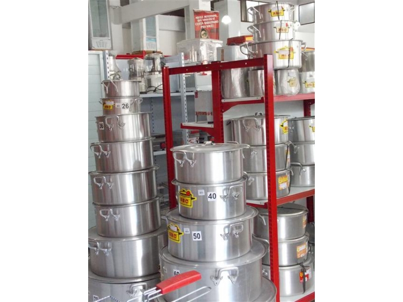 LOJA DE MÓVEIS PARA ESCRITÓRIO EM NOVA FRIBURGO