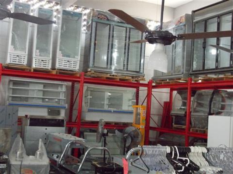 LOJA DE MÓVEIS PARA ESCRITÓRIO EM NOVA FRIBURGO