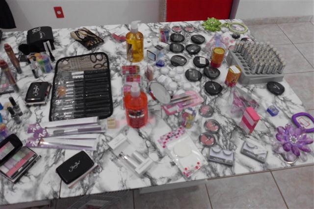 PERFUMARIA E ESMALTERIA EM MENDES