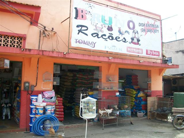 CASA DE RACOES EM PATY DO ALFERES - BRUNO RACOES - RJ